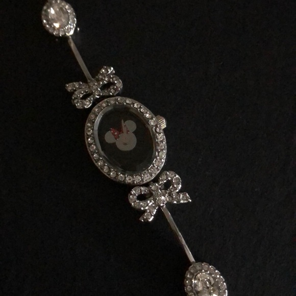 Disney Parks Minnie Mouse Watch - Picture 2 of 4